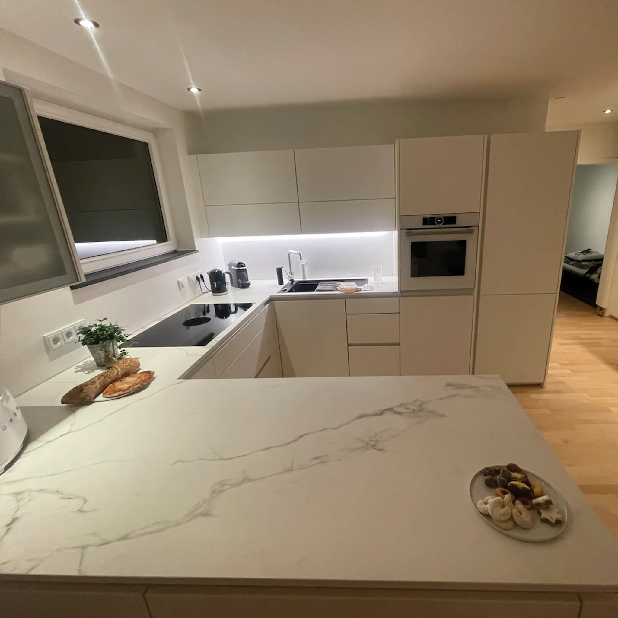 kueche-feldkirch-kochinsel3