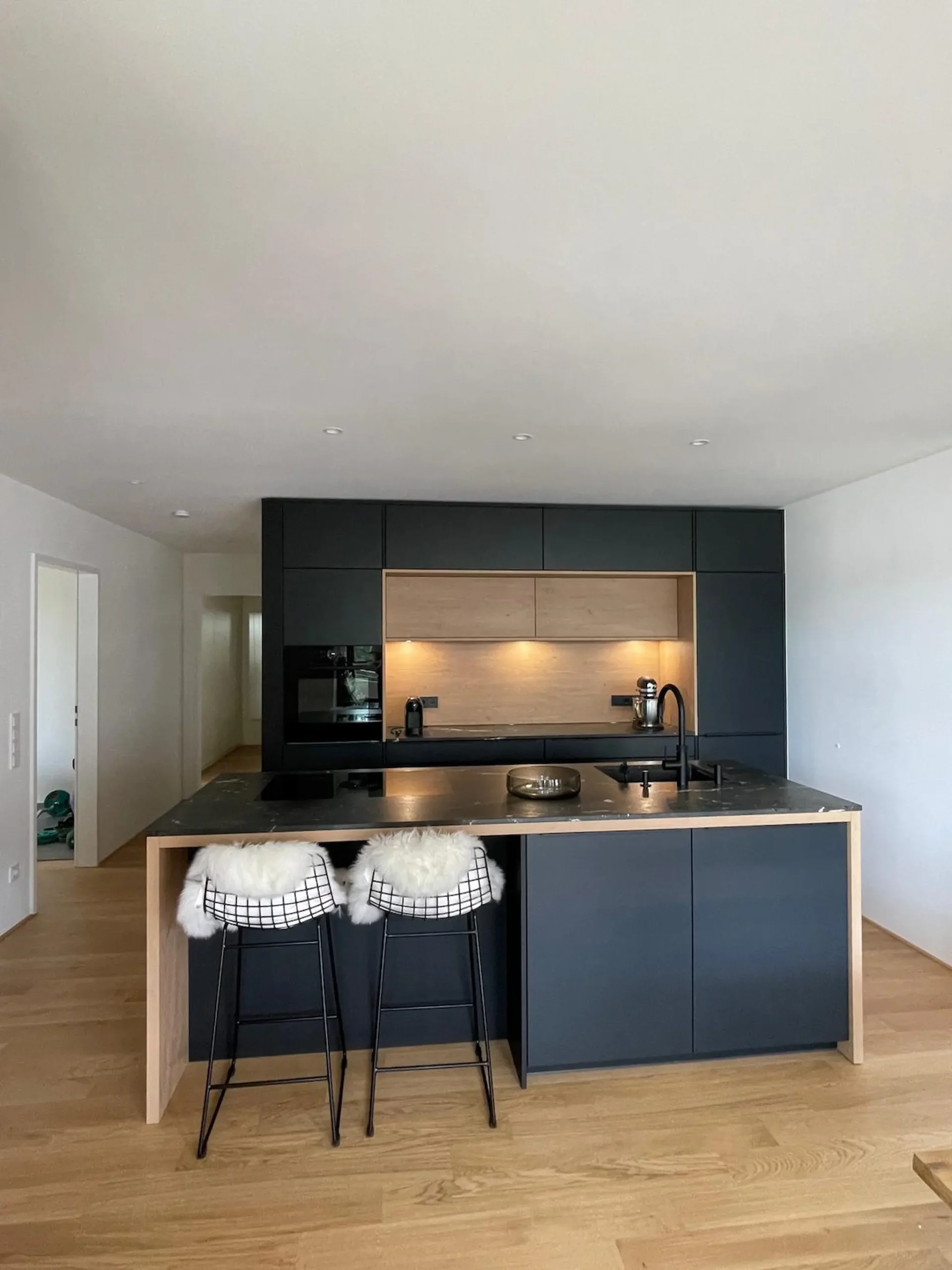 wohnkueche-kochinsel-lochau3